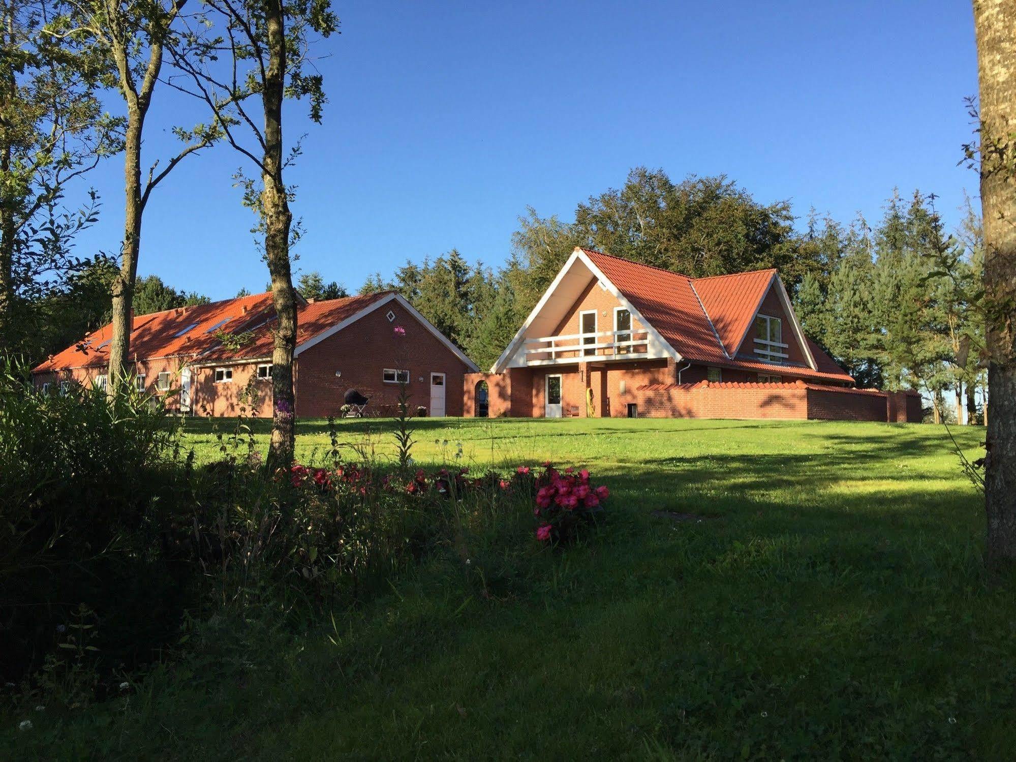 Egebjerggaard Bed & Breakfast Sig Экстерьер фото